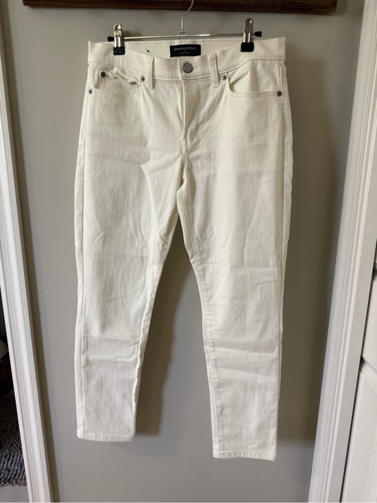 Banana Republic Denim - Banana Republic Women's Cream Skinny Jeans
